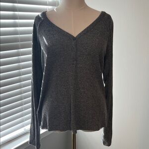 Universal Thread Gray Ribbed Henley Top